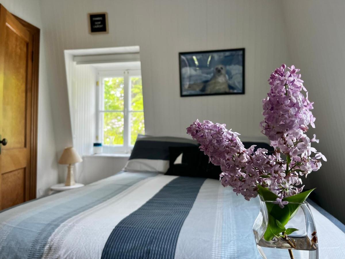 Auberge la Mansarde La Malbaie Extérieur photo