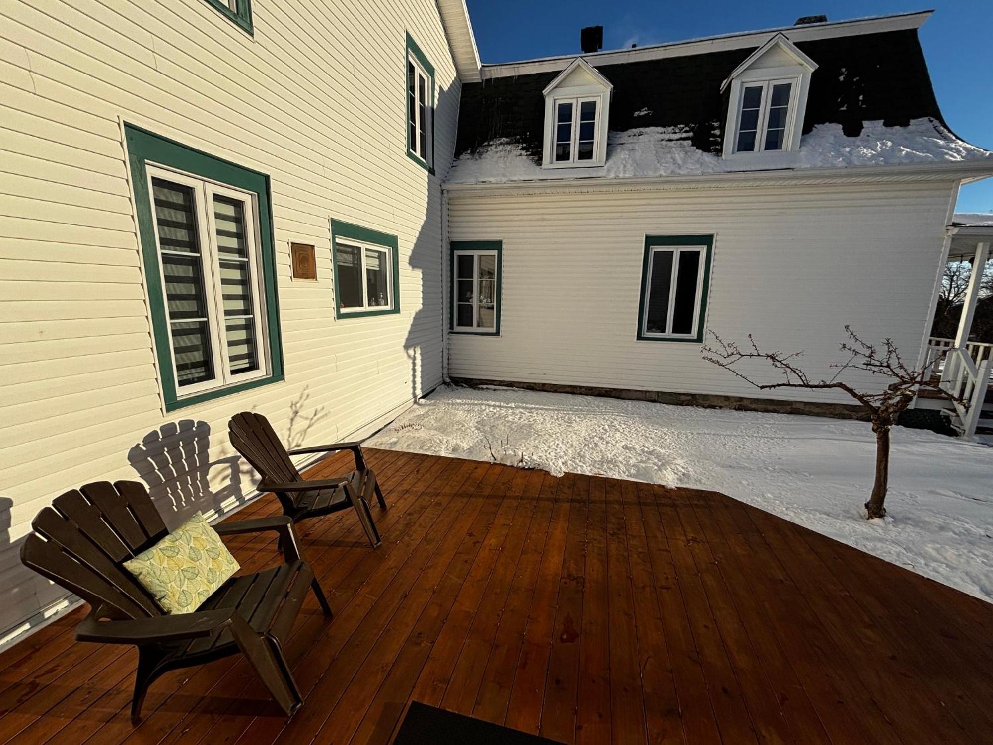 Auberge la Mansarde La Malbaie Extérieur photo